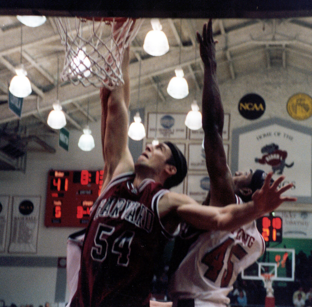 Brian Sigafoos shooting in traffic in Harvard’s road uniform